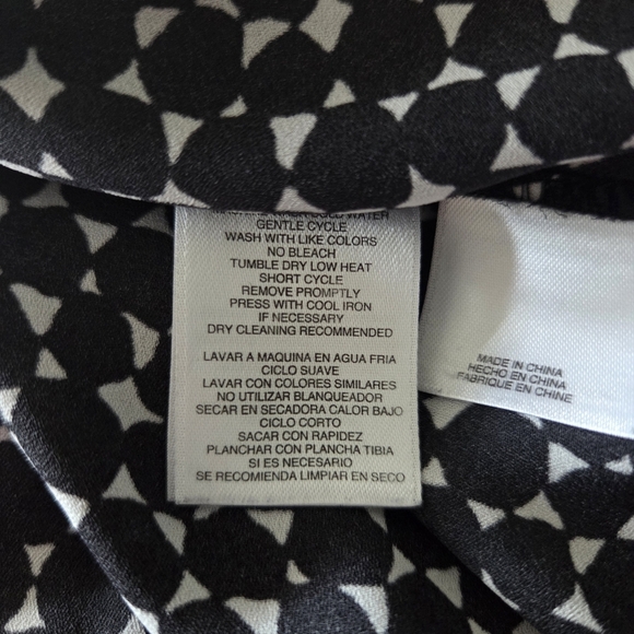 Nine West Black and White Geometric Blouse Size L - Picture 6 of 6